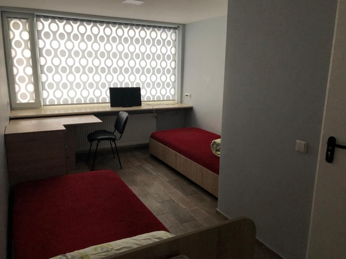Hostel Laurita Kaunas Eksteriør billede