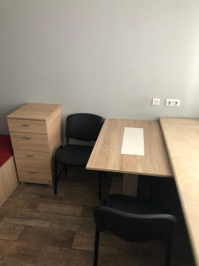 Hostel Laurita Kaunas Eksteriør billede